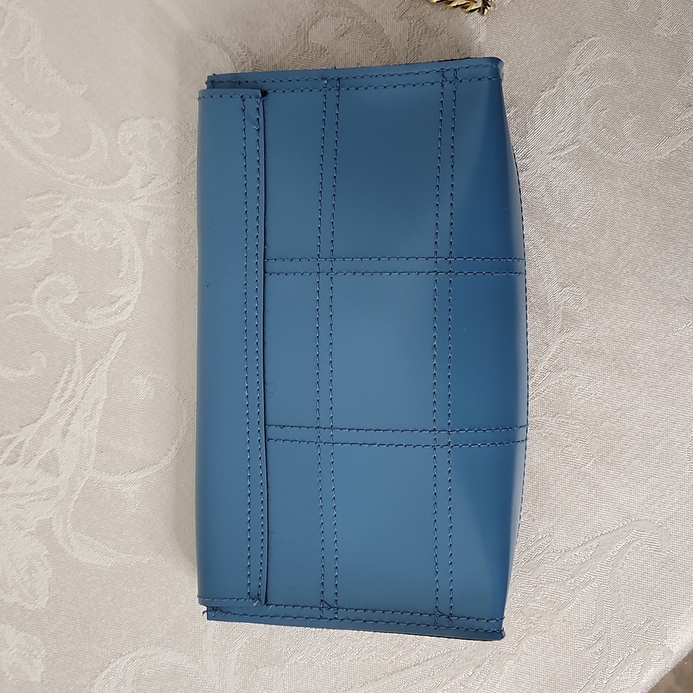 Estee Lauder blue cosmetic bag hook and loop fasteners - Picture 2 of 5